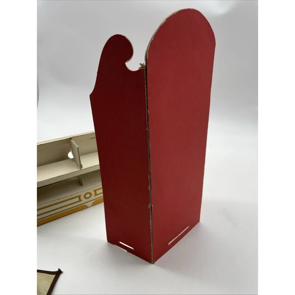 Vintage Barbie Fashion Shop Original 1962 Mirror,‎ Showcase Books Garment Bag